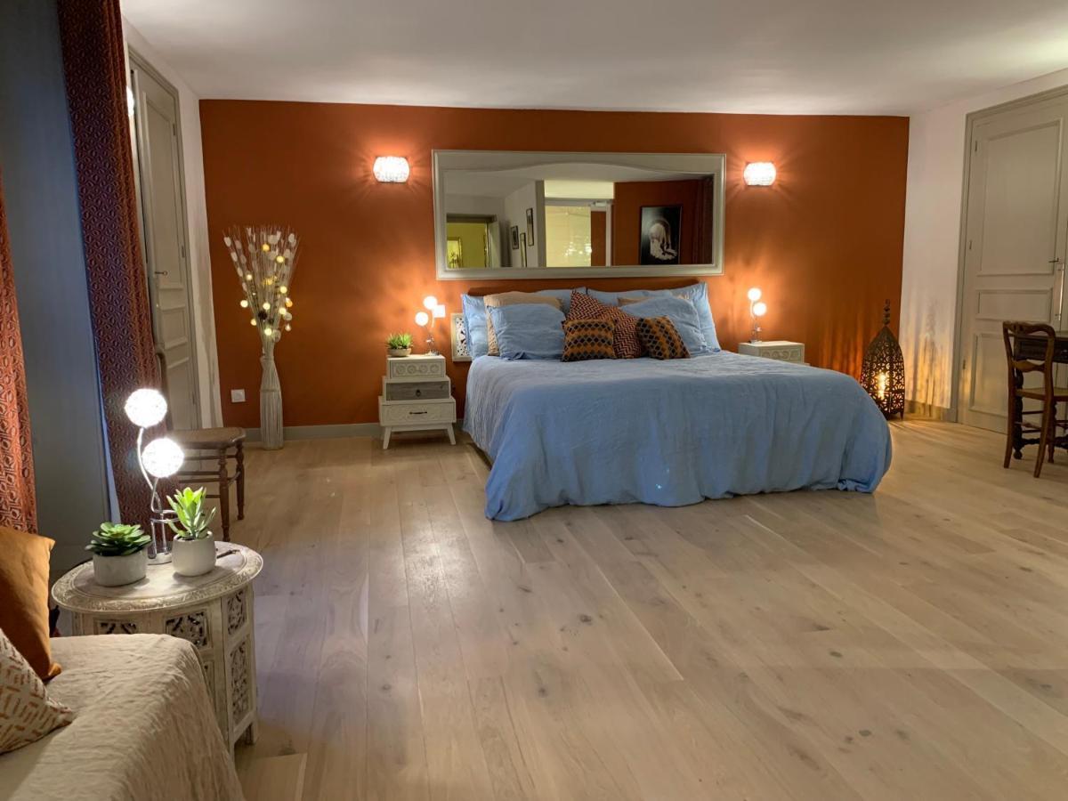 Chateau Du Mauny, Gites Et Chambres D'Hotes En Bourgogne Rosey Esterno foto